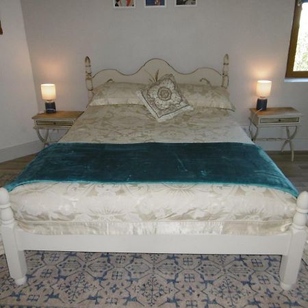 Le Chat Qui Peche B&B Chateauneuf-la-Foret Екстер'єр фото
