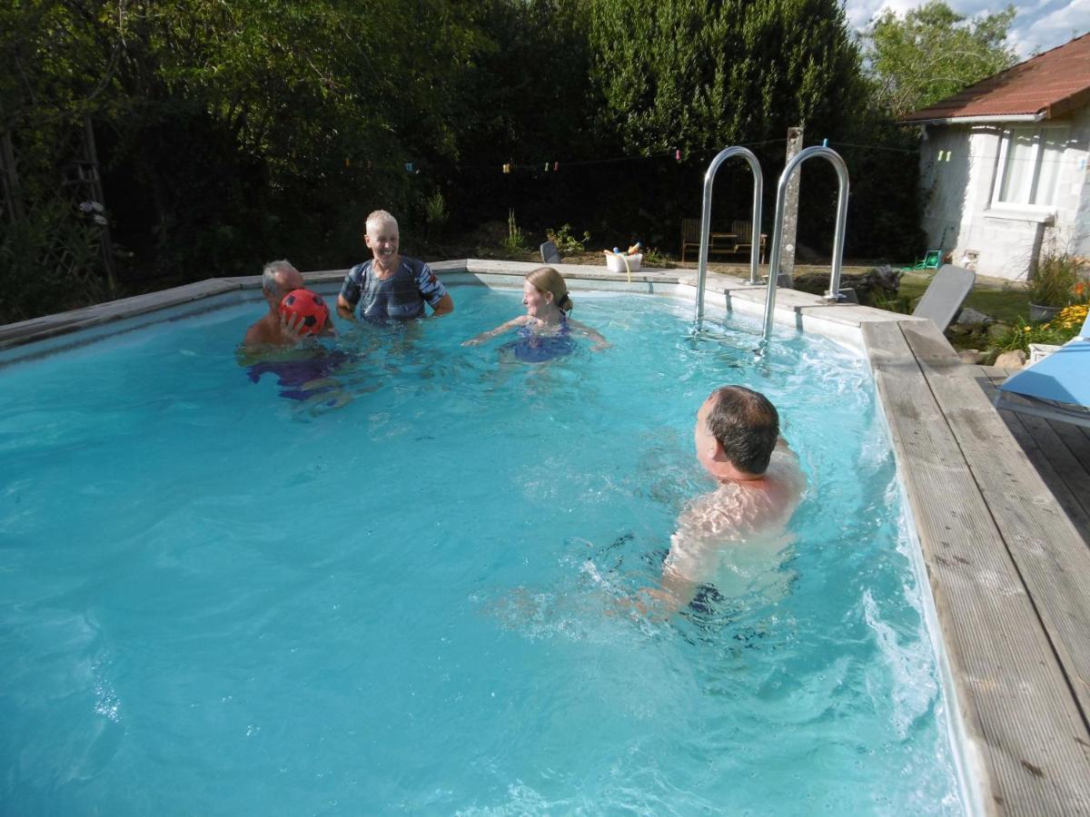 Le Chat Qui Peche B&B Chateauneuf-la-Foret Екстер'єр фото