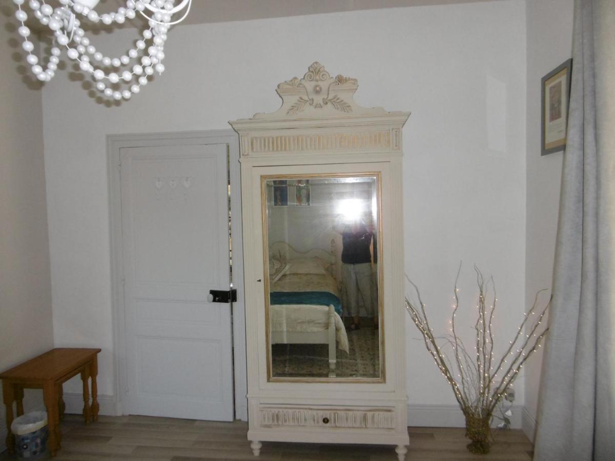 Le Chat Qui Peche B&B Chateauneuf-la-Foret Екстер'єр фото