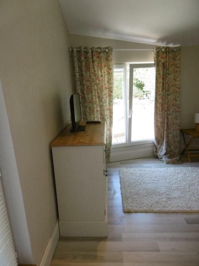 Le Chat Qui Peche B&B Chateauneuf-la-Foret Екстер'єр фото